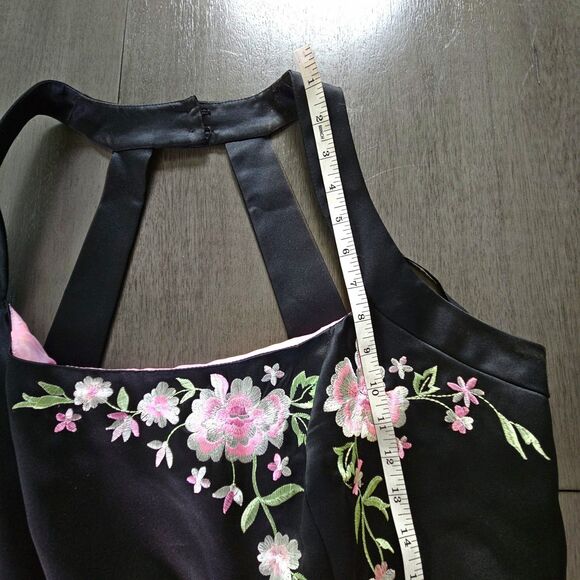 Y2K Black Onyx Night Formal Dress Cage Back Embroidered Floral Whimsygoth Sz 18W - Picture 6 of 9